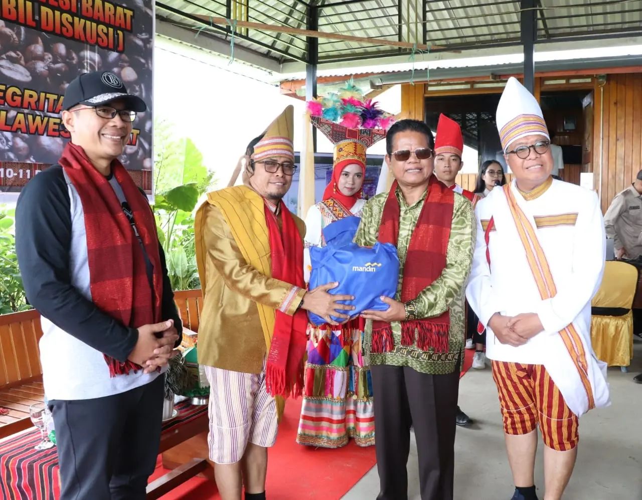 Kopinya Dikenal Sampai Eropa, Dekopi Sulbar Kukuhkan Mamasa Sebagai Kabupaten Kopi